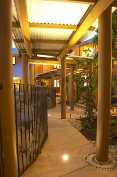 L'Auberge Noosa - Accommodation Georgetown 22
