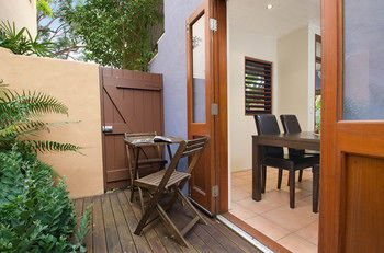 L'Auberge Noosa - Accommodation Georgetown 25