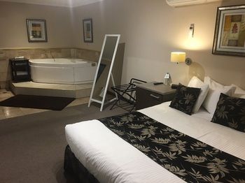 Eltham Gateway Hotel - Accommodation Georgetown 52
