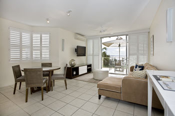 Maison Noosa Beachfront Resort - Accommodation Georgetown 3