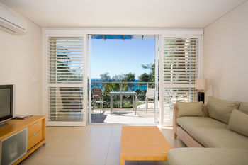 Maison Noosa Beachfront Resort - Accommodation Georgetown 18