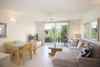 Maison Noosa Beachfront Resort - Accommodation Georgetown 69