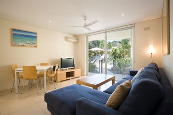 Maison Noosa Beachfront Resort - Accommodation Georgetown 0