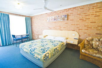Branxton House Motel, Hunter Valley - Accommodation Georgetown 11