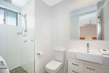 Jacaranda Noosa - Accommodation Georgetown 5