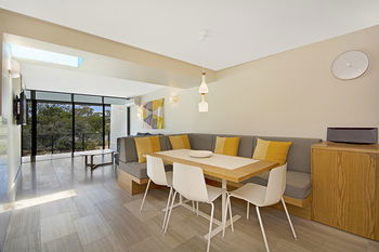 Jacaranda Noosa - Accommodation Georgetown 22