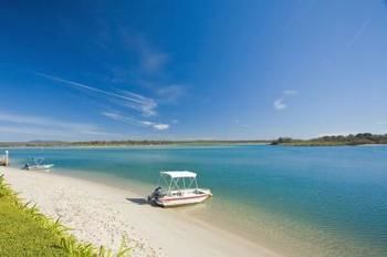Noosa Quays - Accommodation Georgetown 0