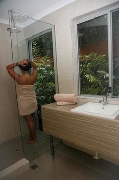 Noosa Flashpackers - Hostel - Accommodation Georgetown 2