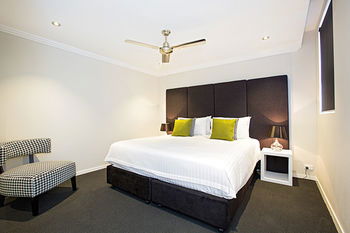 Astina Serviced Apartments - Parkside - Accommodation Georgetown 3