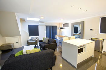 Astina Serviced Apartments - Parkside - Accommodation Georgetown 7