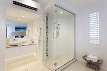 On The Beach Noosa - Accommodation Georgetown 42