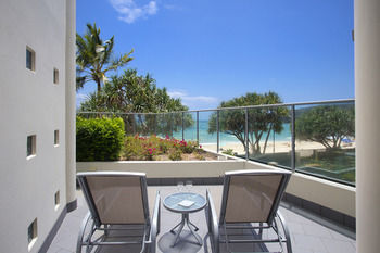 On The Beach Noosa - Accommodation Georgetown 56