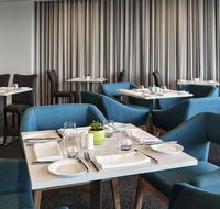 Best Western Plus Lake Kawana Hotel - Accommodation Georgetown