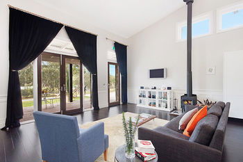 Block Eight - Accommodation Georgetown 7