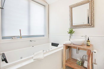 Block Eight - Accommodation Georgetown 29