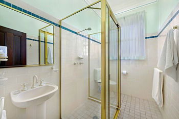 CBC Bed & Breakfast & Cafe - Accommodation Georgetown 10