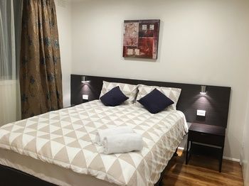 Ivy Units Glen Waverley - Accommodation Georgetown 2