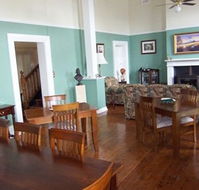 Bank on Main - Accommodation Georgetown