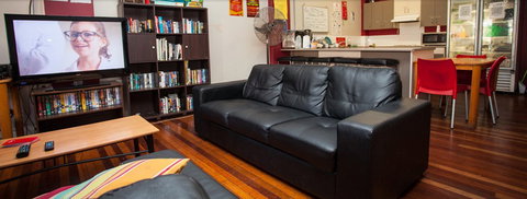 Manly Harbour Backpackers - Accommodation Georgetown 2