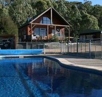 Karoonda Olive Grove Retreat at Mt Buffalo Olives - Accommodation Georgetown