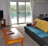 House on the Hill Port Campbell - Accommodation Georgetown
