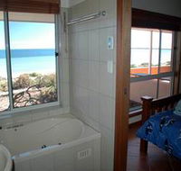 Ceduna Shelly Beach Caravan Park and Beachfront Villas - Accommodation Georgetown