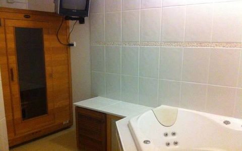 Aalberg Chalet - Accommodation Georgetown 5