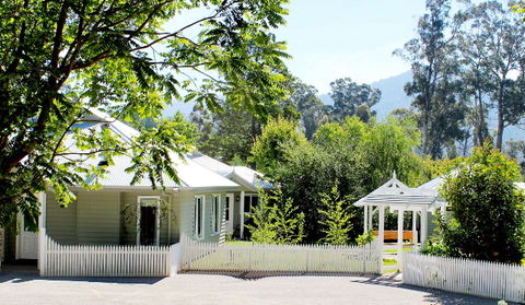 Amelina Cottages - Accommodation Georgetown 0