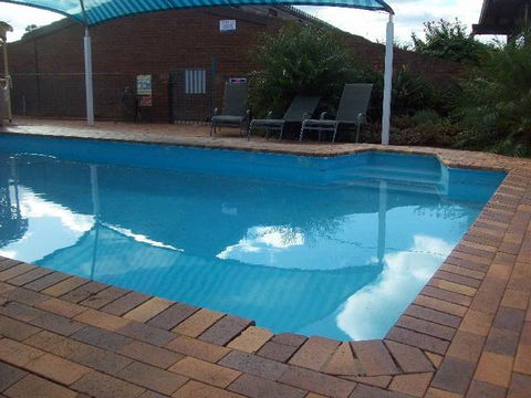 Cobar Motor Inn - Accommodation Georgetown 4