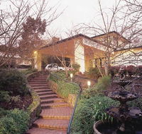 Eltham Gateway Hotel and Conference Centre - Accommodation Georgetown