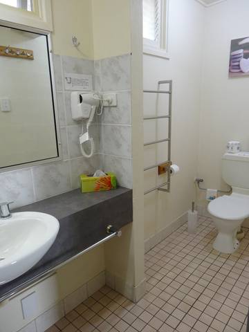 Gin Gin Central Motel - Accommodation Georgetown 3