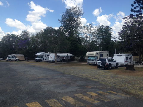 Gympie Caravan Park - Queens Park - Accommodation Georgetown 4