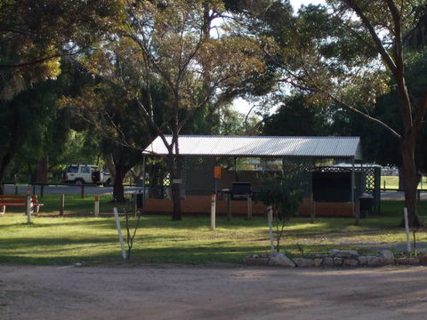 Laura Community Caravan Park - Accommodation Georgetown 1