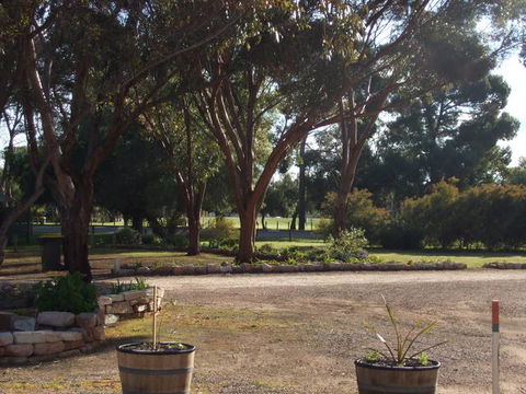 Laura Community Caravan Park - Accommodation Georgetown 2