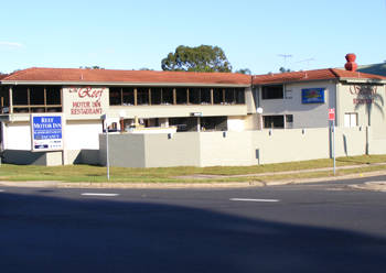 Reef Motor Inn - Accommodation Georgetown 2