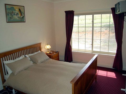 Rothesay Park - Accommodation Georgetown 1