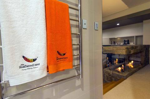 The Feathered Nest - Luxury Wildlife Retreat - Accommodation Georgetown 5