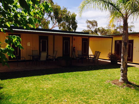 The State Centre Caravan Park - Accommodation Georgetown 2