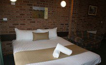 Aspire Alpine Gables And Brumby Bar - Jindabyne - Accommodation Georgetown 1