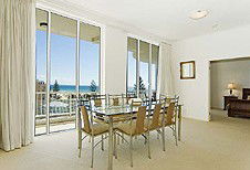 Kirra Beach Luxury Holiday Apartments - Accommodation Georgetown 1
