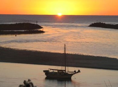 Sunrise Tuncurry Apartments - Accommodation Georgetown 2