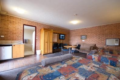 Blue Gum Motor Inn - Accommodation Georgetown 1
