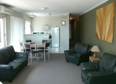 The Palms Apartments - Accommodation Georgetown 3