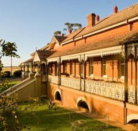 Hermitage Hill Resort And Conference Centre - Accommodation Georgetown