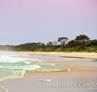 Waterside Cabins at Woolgoolga - Accommodation Georgetown