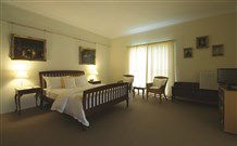 Yarrahapinni NSW Accommodation Georgetown