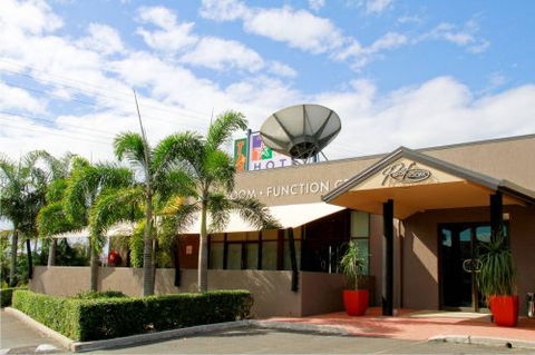 The Reef Gateway Hotel Motel - Accommodation Georgetown 1