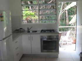 Villa Marine Holiday Apartments - Accommodation Georgetown 3
