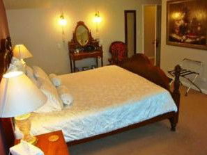 Newberry Manor - Accommodation Georgetown 1