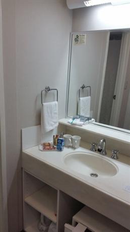 Beachcomber Hotel And Conference Centre - Accommodation Georgetown 0